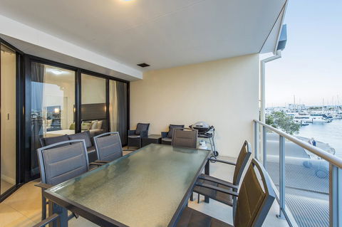 Dolphin Quay Apartments - Hervey Bay Accommodation 25