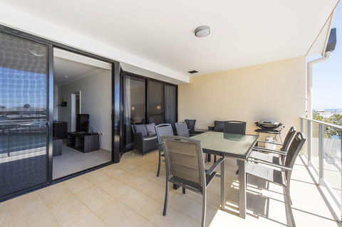 Dolphin Quay Apartments - Hervey Bay Accommodation 27