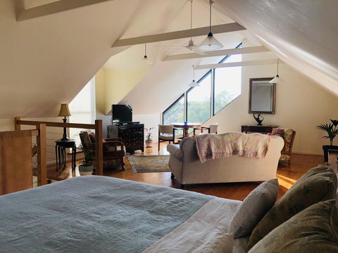 Orion Studio With Ocean Views - Tourism Hervey Bay 12