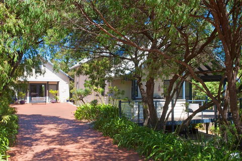 Orion Studio With Ocean Views - Tourism Hervey Bay 1