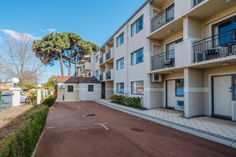 Canning Bridge Auto Lodge - Hervey Bay Accommodation 17