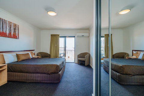 Canning Bridge Auto Lodge - Hervey Bay Accommodation 6