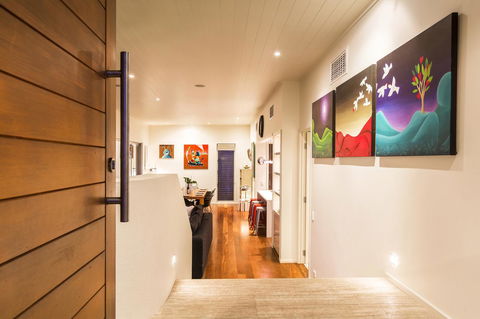 Arthouse - Tourism Hervey Bay 5