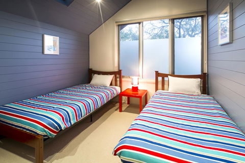 Arthouse - Tourism Hervey Bay 18