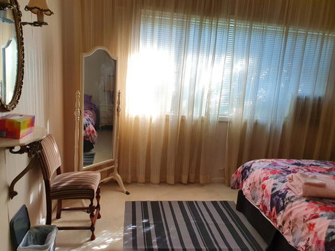 Airport HomeStay - Hervey Bay Accommodation 1