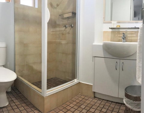Trinity On Hampden - Hervey Bay Accommodation 13