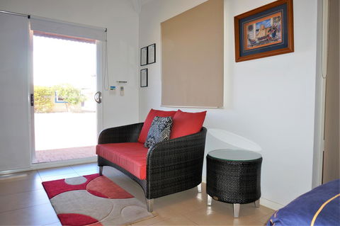 Osprey Holiday Village Unit 203 1 Bedroom - Tourism Hervey Bay 6