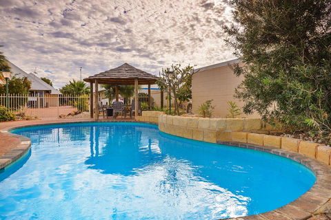 Osprey Holiday Village Unit 203 1 Bedroom - Tourism Hervey Bay 14