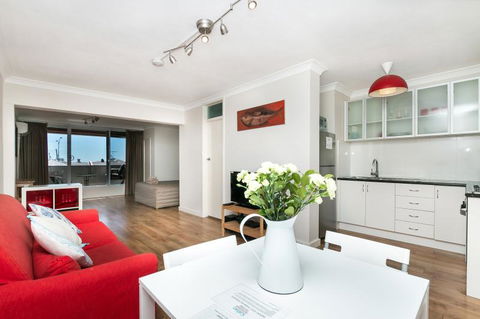 Fremantle Sunset Studio Rottnest Island Views - Hervey Bay Accommodation 0