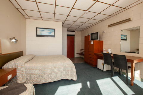 EUCLA MOTOR HOTEL - Tourism Hervey Bay 19