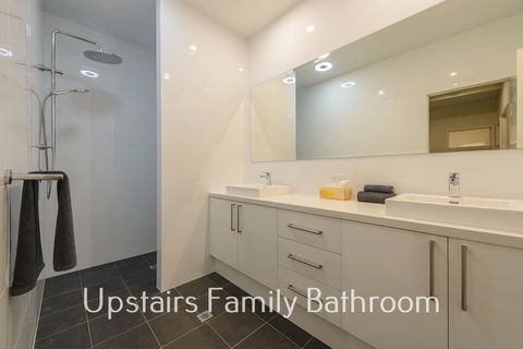 32 Corella Court - Tourism Hervey Bay 17