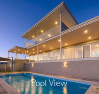 32 Corella Court - Private Jetty and Pool - Tourism Hervey Bay