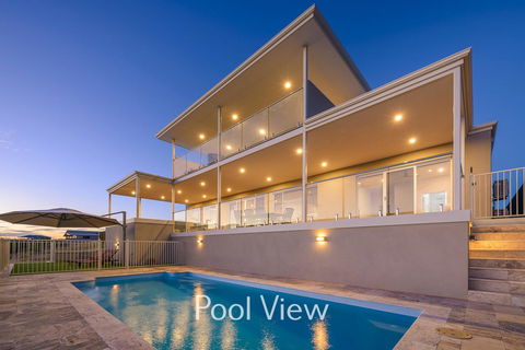 32 Corella Court - Tourism Hervey Bay 0