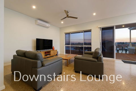 32 Corella Court - Tourism Hervey Bay 1