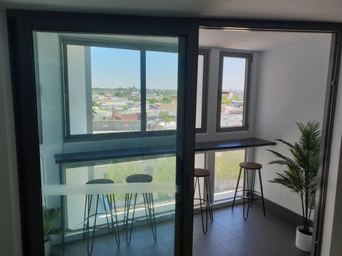 Modern Northbridge Apartment - Hervey Bay Accommodation 2