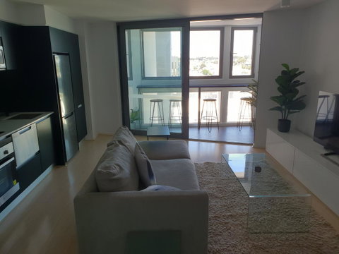Modern Northbridge Apartment - Hervey Bay Accommodation 3