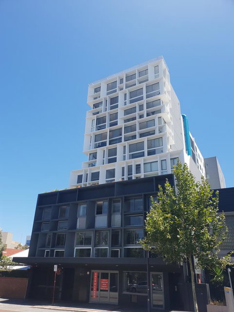 Modern Northbridge Apartment - Hervey Bay Accommodation 12