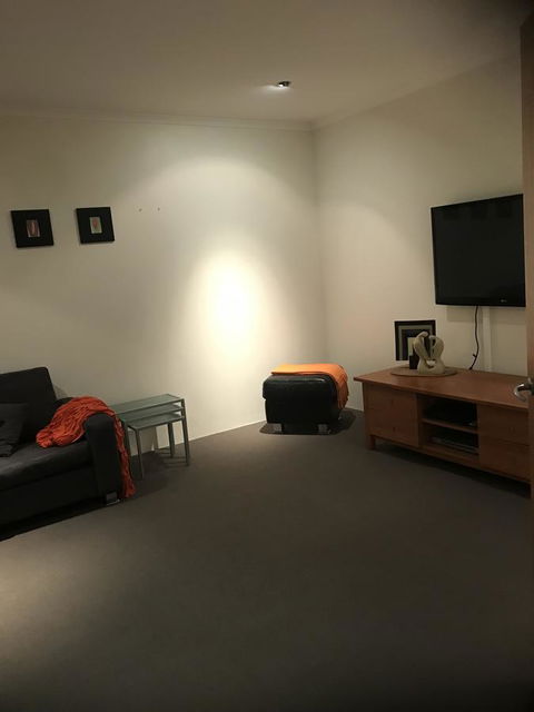 THE SANCTUARY LUXURY HOLIDAY HOME - Hervey Bay Accommodation 22