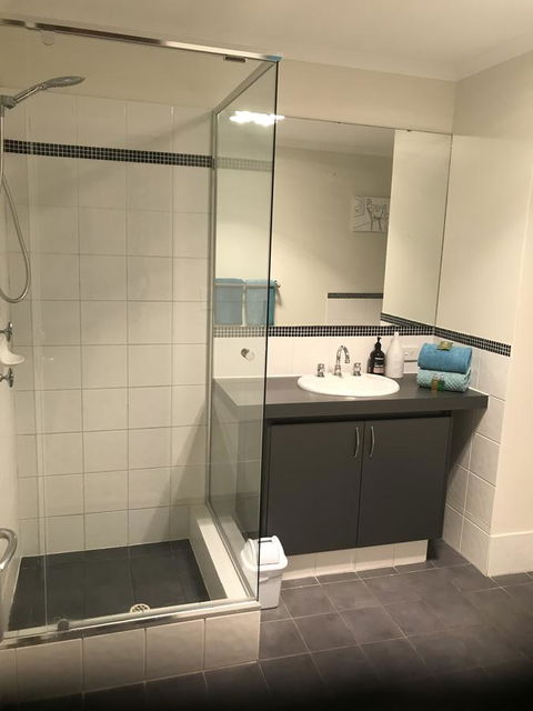 THE SANCTUARY LUXURY HOLIDAY HOME - Hervey Bay Accommodation 7
