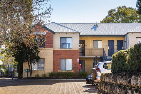 Subiaco Village - 34 - Hervey Bay Accommodation 14