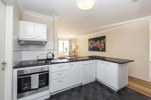 Subiaco Village - 34 - Hervey Bay Accommodation 3