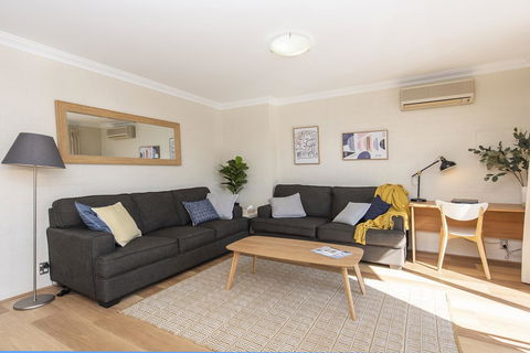 Subiaco Village - 34 - Hervey Bay Accommodation 1