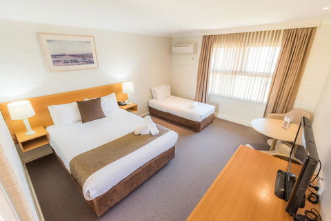 Hospitality Carnarvon, SureStay Collection By Best Western - Tourism Hervey Bay 7