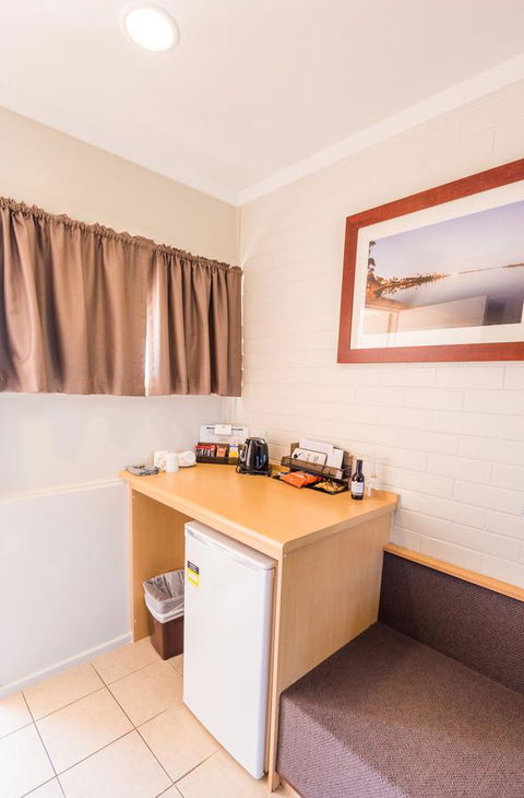 Hospitality Carnarvon, SureStay Collection By Best Western - Tourism Hervey Bay 5