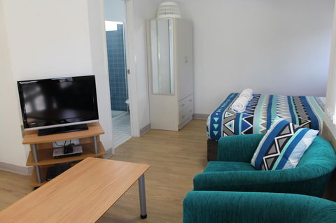 Mandurah Ocean Marina Chalets - Hervey Bay Accommodation 34