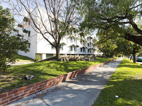 Style In Subiaco - Hervey Bay Accommodation 0