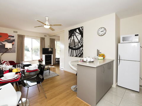 Style In Subiaco - Hervey Bay Accommodation 5