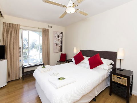 Style In Subiaco - Hervey Bay Accommodation 10
