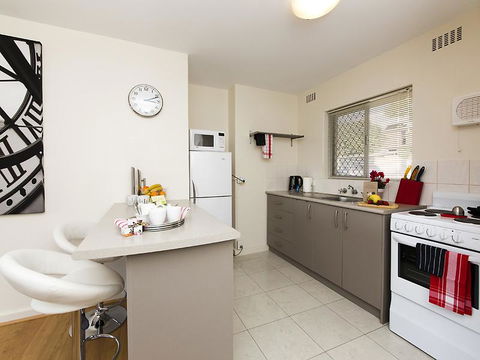 Style In Subiaco - Hervey Bay Accommodation 4