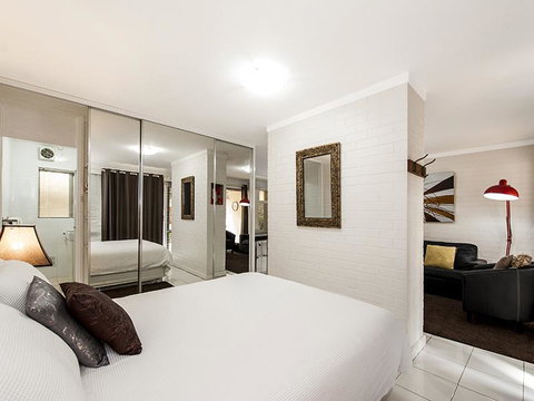 Rosalie 02 - Tourism Hervey Bay 11