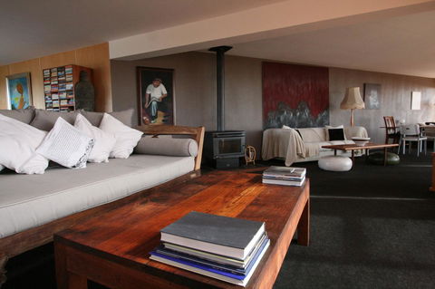 Aqua Views - Hervey Bay Accommodation 2