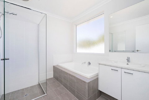 Victoria Park Town House - Hervey Bay Accommodation 6