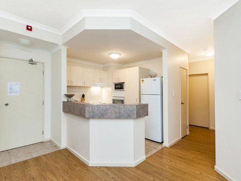 James On The Park - Executive Escapes - Hervey Bay Accommodation 22