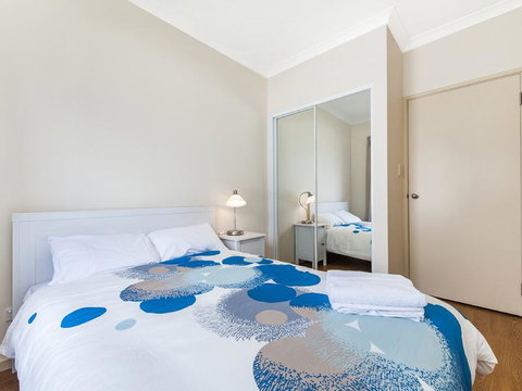 James On The Park - Executive Escapes - Hervey Bay Accommodation 20