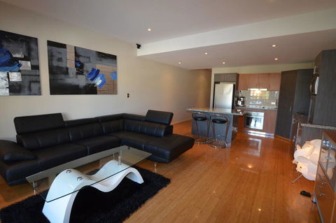 The Arcadia Apartment - Hervey Bay Accommodation 8
