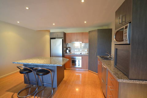 The Arcadia Apartment - Hervey Bay Accommodation 7