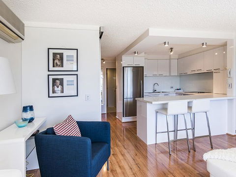 South Perth Deluxe Apartment - Tourism Hervey Bay 2