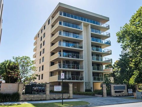 South Perth Deluxe Apartment - Tourism Hervey Bay 43
