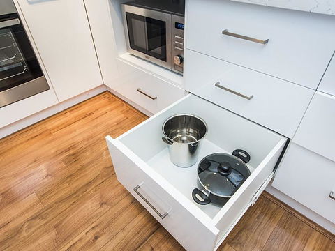 South Perth Deluxe Apartment - Tourism Hervey Bay 30