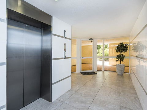 South Perth Deluxe Apartment - Tourism Hervey Bay 21