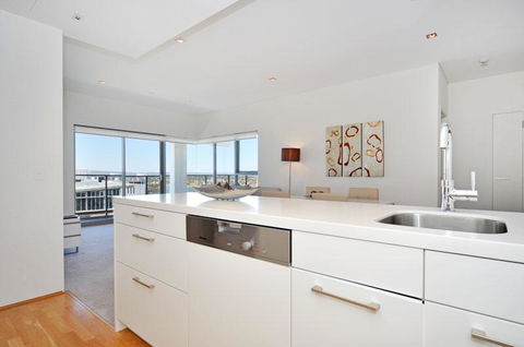 Astra Apartments Perth CBD - Tourism Hervey Bay 33