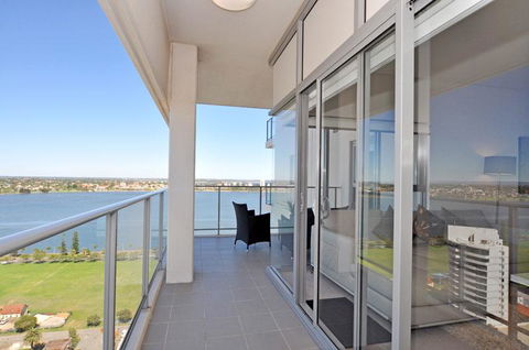 Astra Apartments Perth CBD - Tourism Hervey Bay 27
