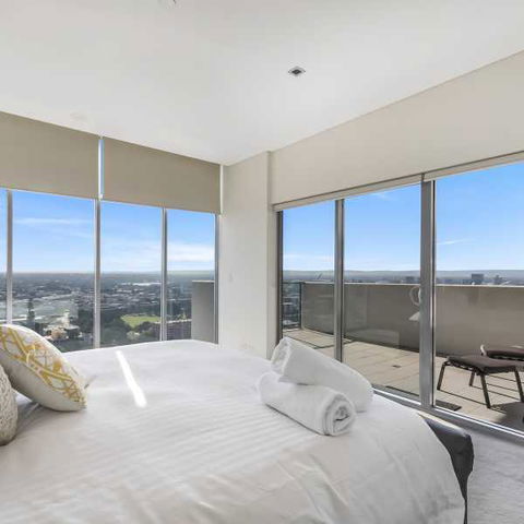 Astra Apartments Perth CBD - Tourism Hervey Bay 3