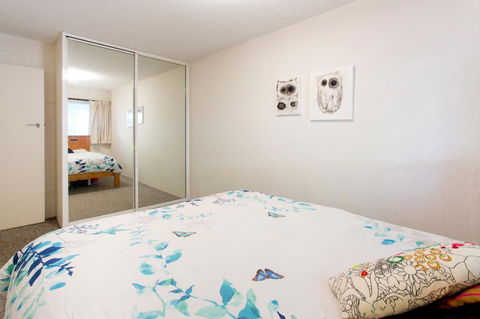 Retro Central Claremont Oasis - Tourism Hervey Bay 12