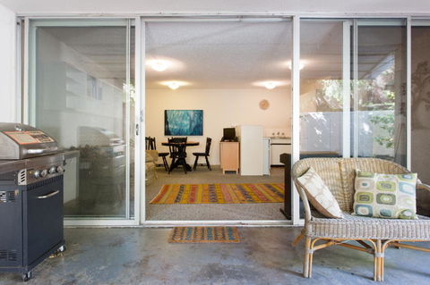 Retro Central Claremont Oasis - Tourism Hervey Bay 7