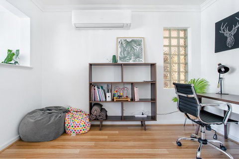Jane Residence - Hervey Bay Accommodation 5